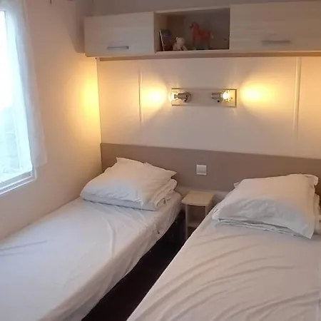 Parque de Campismo Omaha Mobilhome *